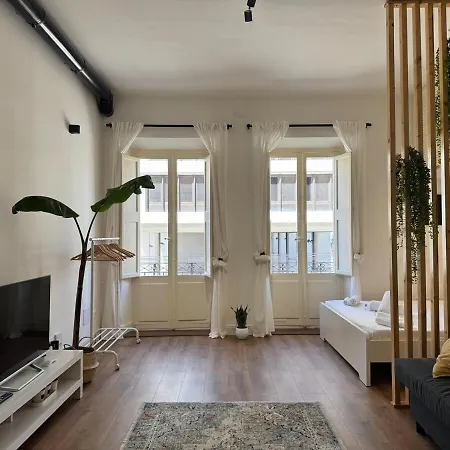 27, Centro, Cagliari, Sardinia Apartman