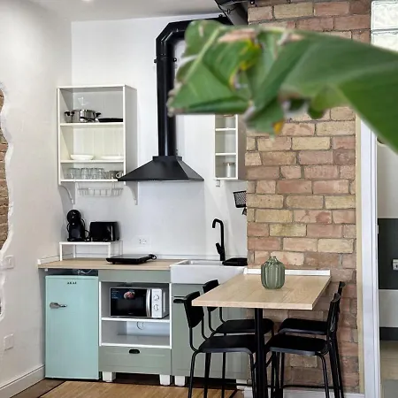 27, Centro, Cagliari, Sardinia Apartment