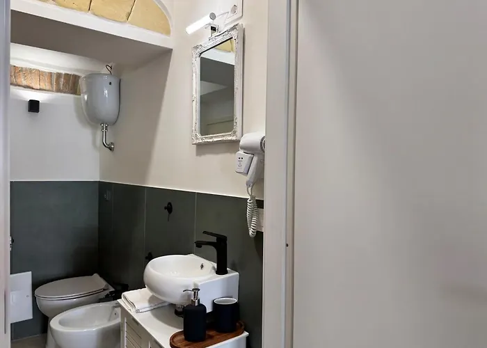 27, Centro, Cagliari, Sardinia Lejlighed *